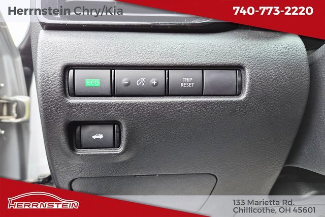 Used 2022 Nissan Sentra SV image 18