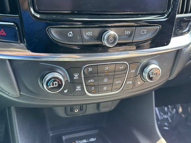 Certified 2023 Chevrolet Traverse LT FWD image 21