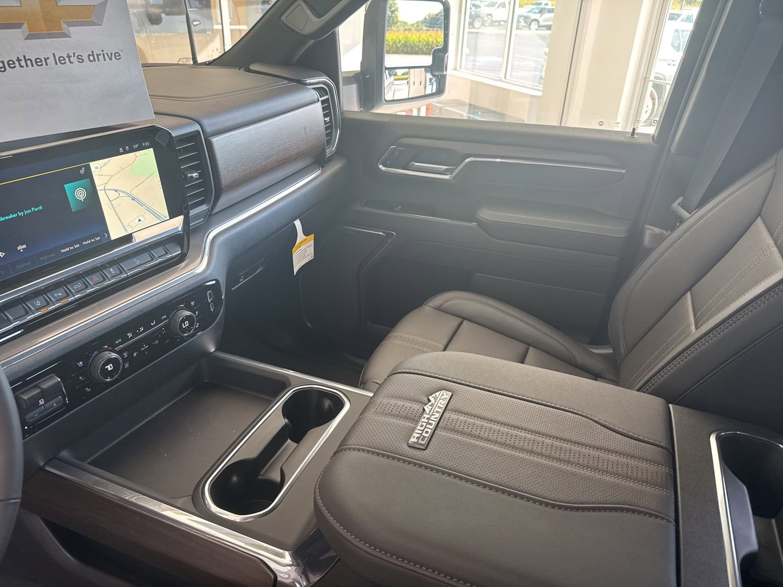 New 2025 Chevrolet Silverado 2500 High Country w/ Z71 Off-Road Package image 29