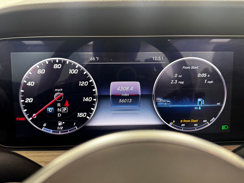 Used 2019 Mercedes-Benz E 450 4MATIC Cabriolet image 26