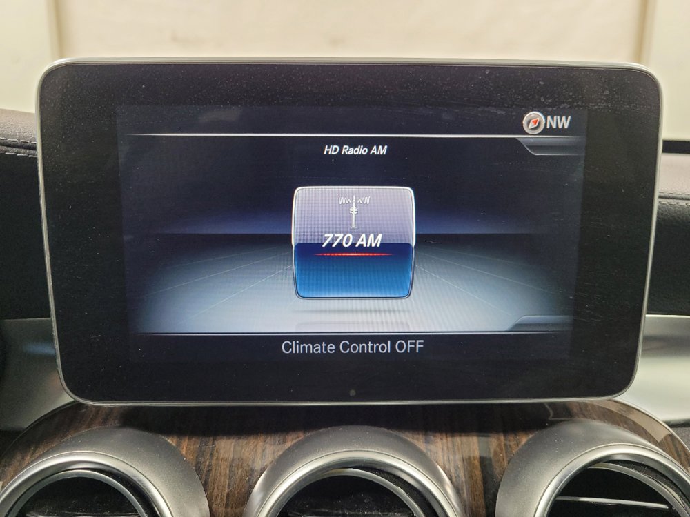 Used 2015 Mercedes-Benz C 400 4MATIC image 25