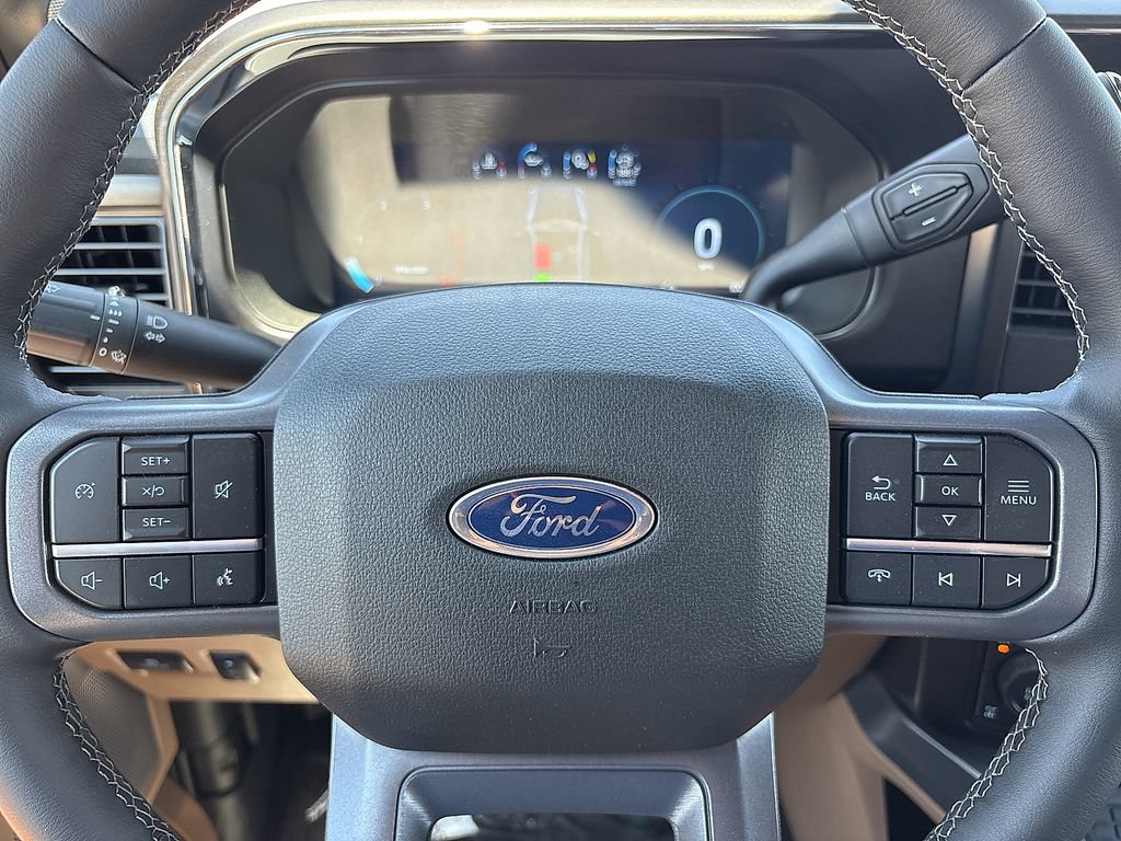 New 2026 Ford F350 Lariat w/ Chrome Package AWD/4WD image 24