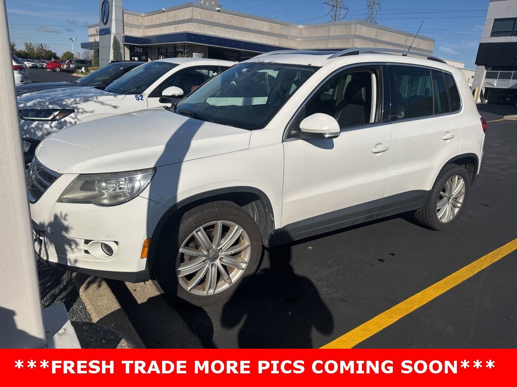 Used 2011 Volkswagen Tiguan SEL