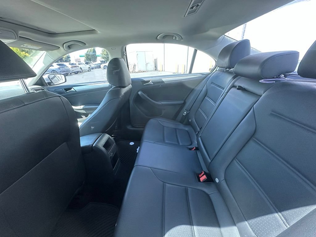 Used 2018 Volkswagen Jetta SE FWD image 7