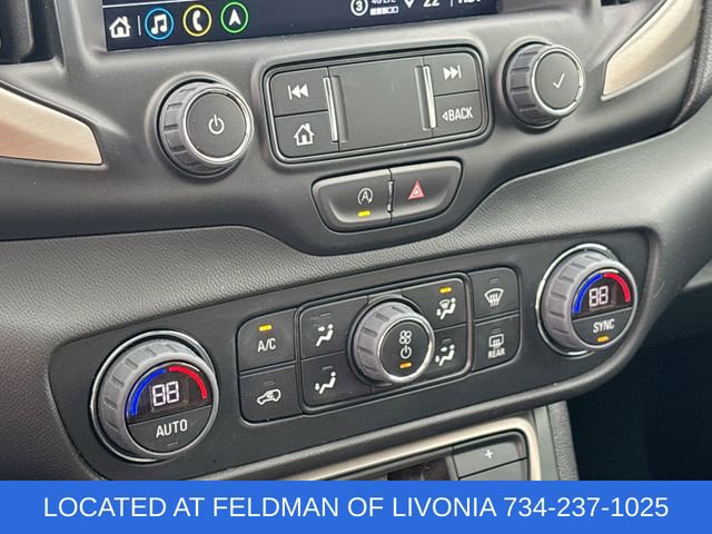 Used 2022 GMC Terrain Denali w/ Denali Premium Package image 17