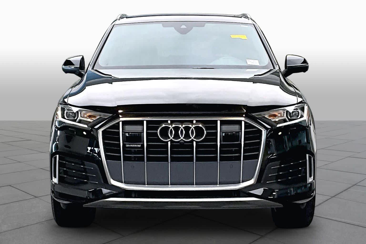 Certified 2023 Audi Q7 2.0T Premium w/ Convenience Package AWD/4WD image 3