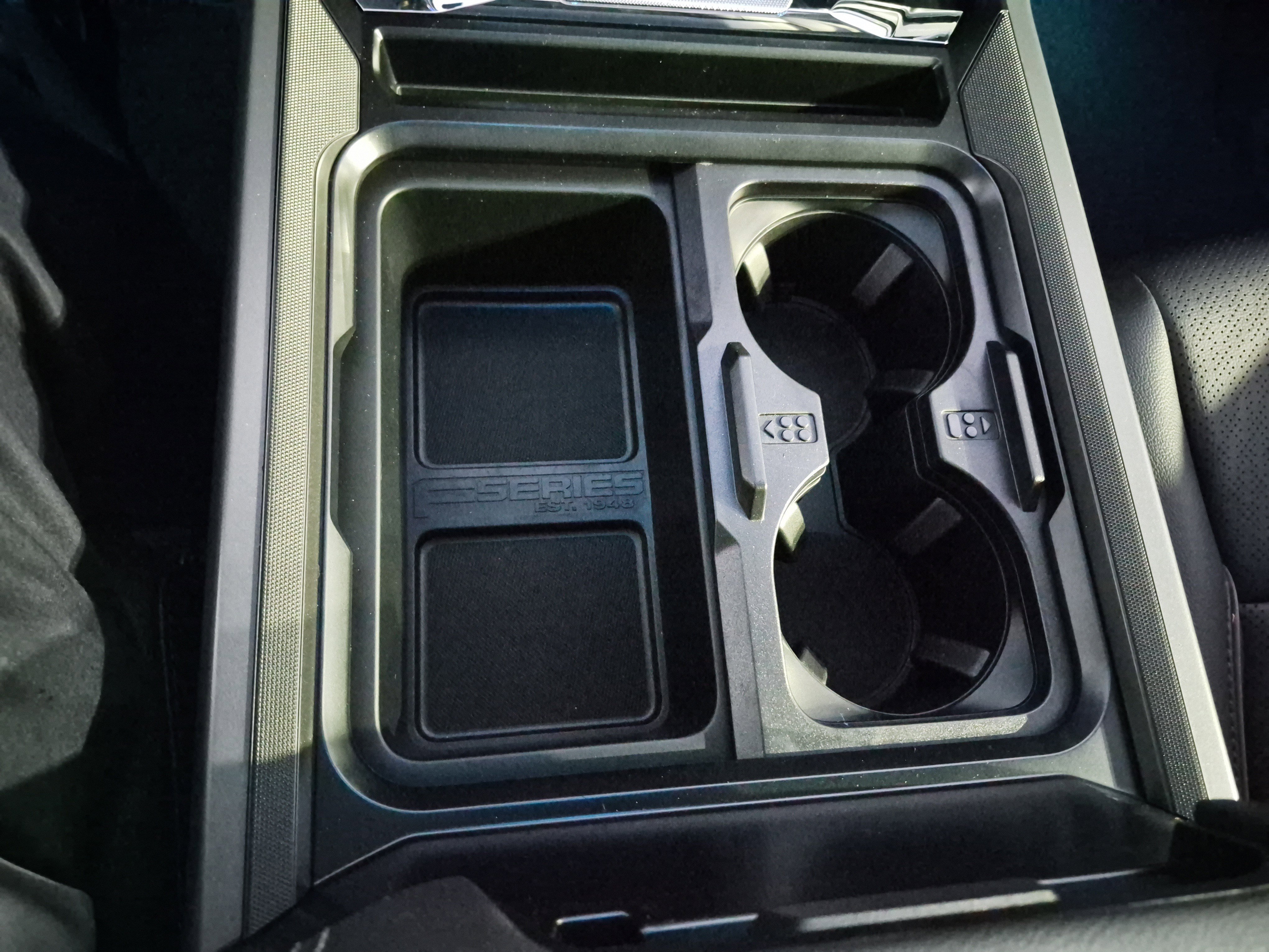 New 2026 Ford F250 Lariat w/ Black Appearance Package image 34