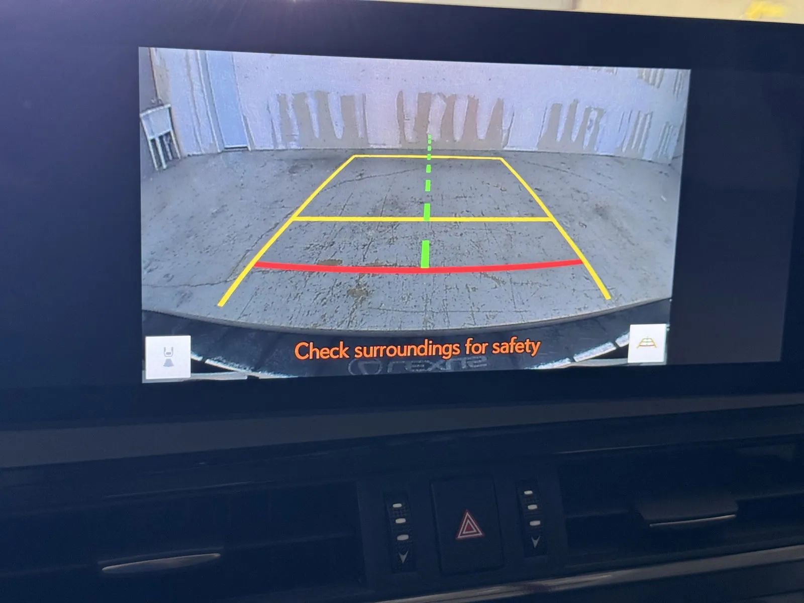 Used 2024 Lexus ES 300h w/ Premium Package image 12