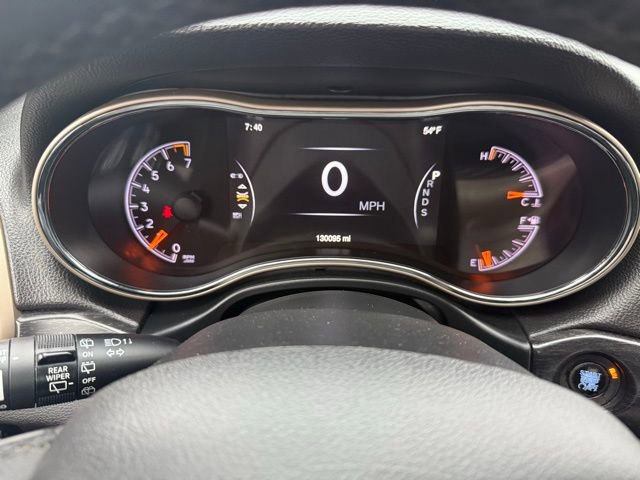 Used 2014 Jeep Grand Cherokee Limited image 11