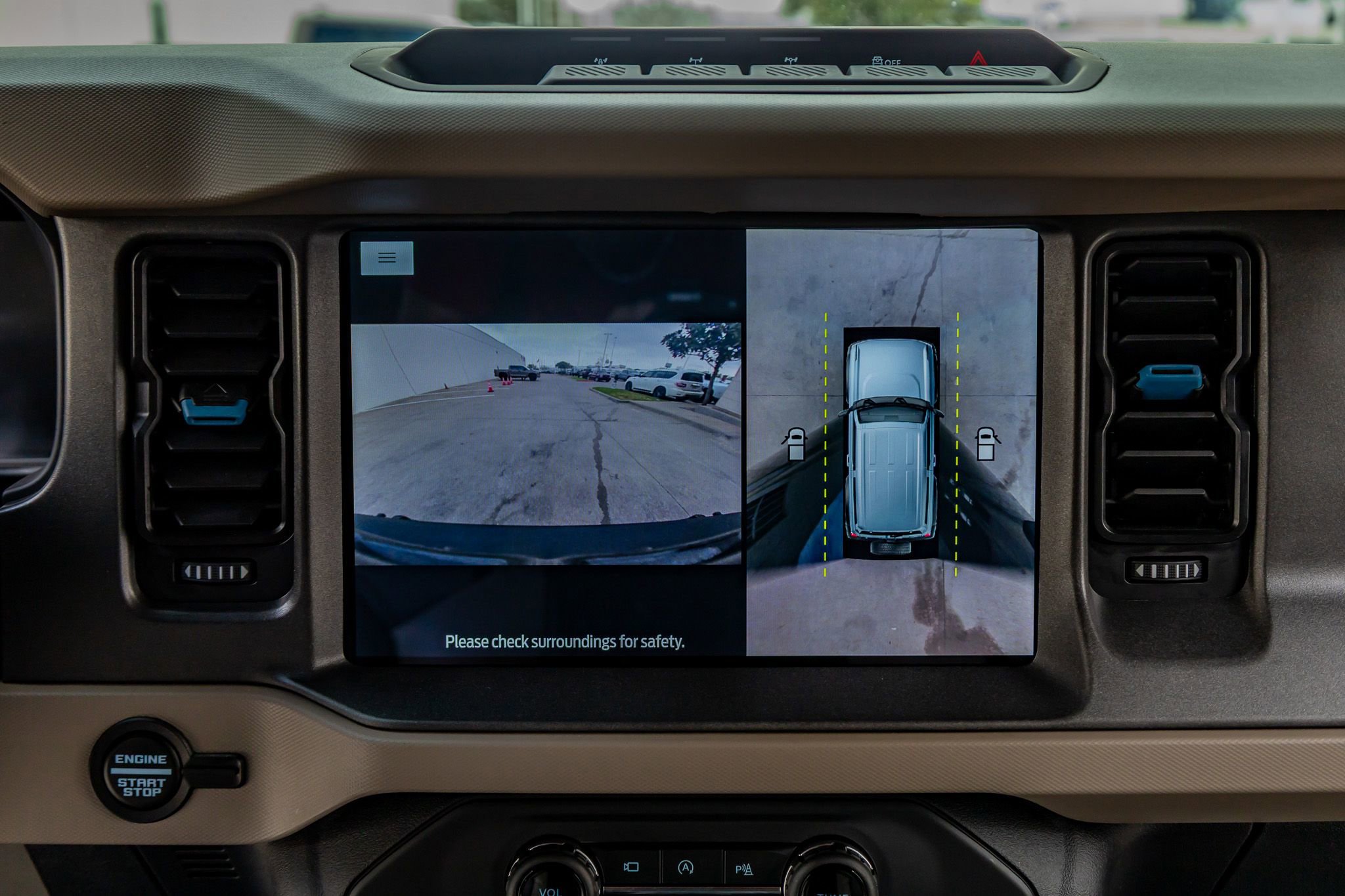 Used 2024 Ford Bronco Wildtrak image 25