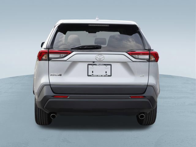 Used 2024 Toyota RAV4 LE FWD image 7