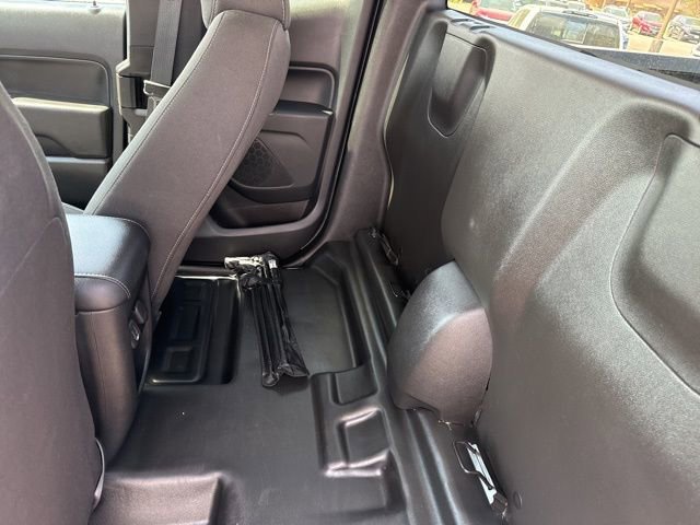 Used 2022 Chevrolet Colorado LT w/ Fleet Safety Package image 20