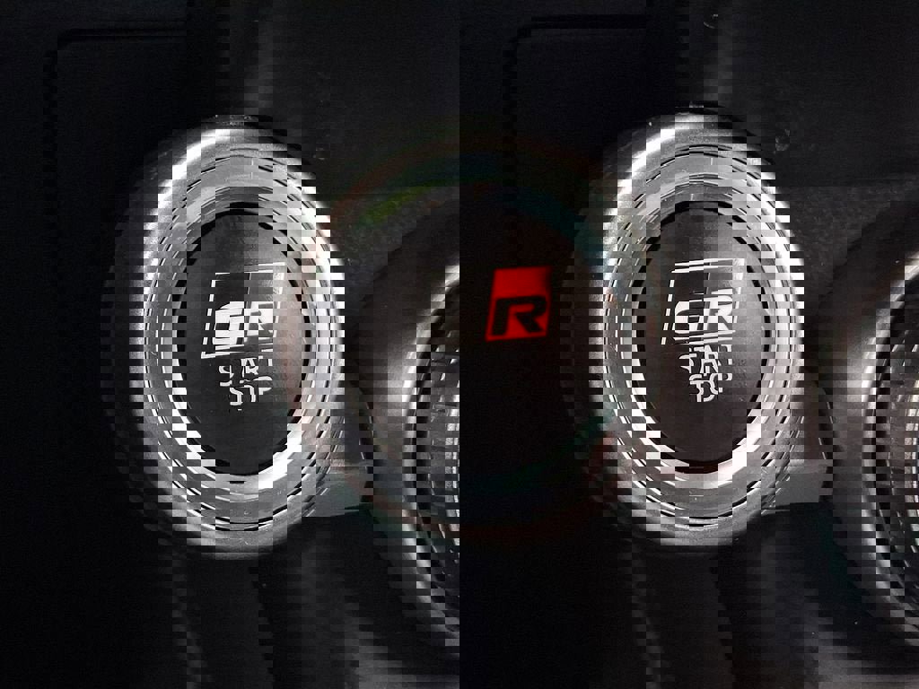 Used 2024 Toyota GR86 Premium image 23