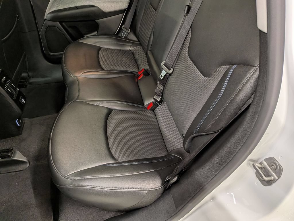 Used 2022 Jeep Compass Latitude w/ Sun and Sound Group FWD image 24