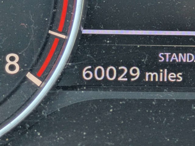 Used 2025 Nissan Rogue SV FWD image 32