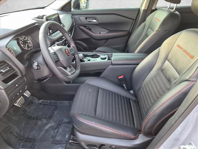 Used 2025 Nissan Rogue SV w/ Rock Creek Premium Package AWD/4WD image 14