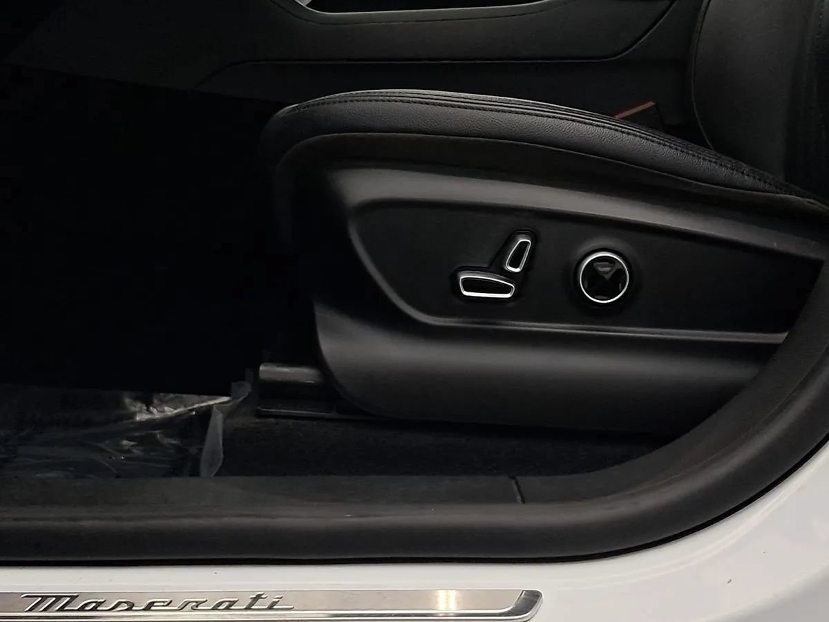 Used 2023 Maserati Grecale GT AWD/4WD image 7