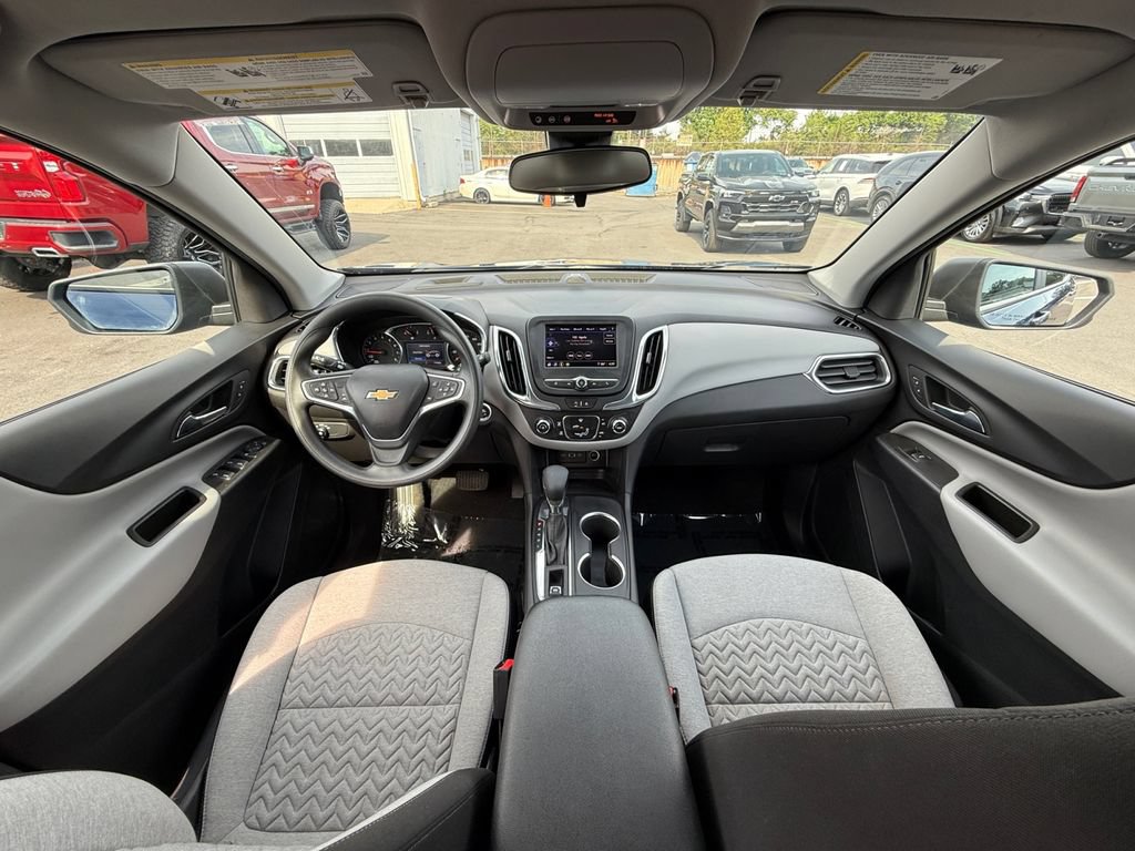 Used 2023 Chevrolet Equinox LS w/ LS Convenience Package FWD image 20