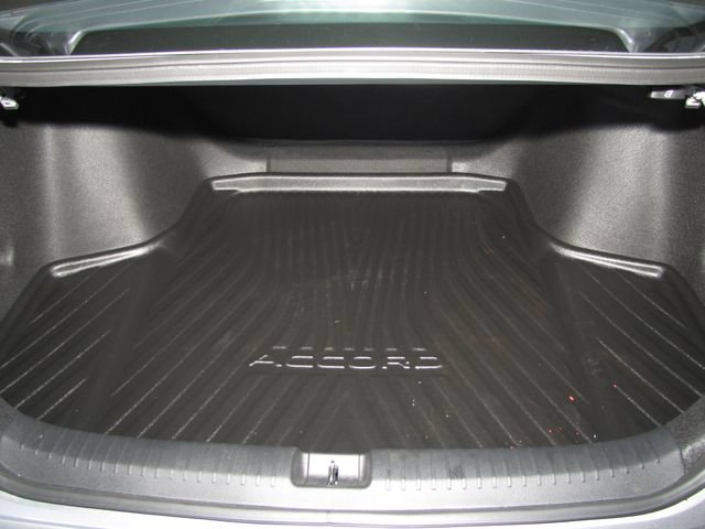 Used 2025 Honda Accord LX image 15