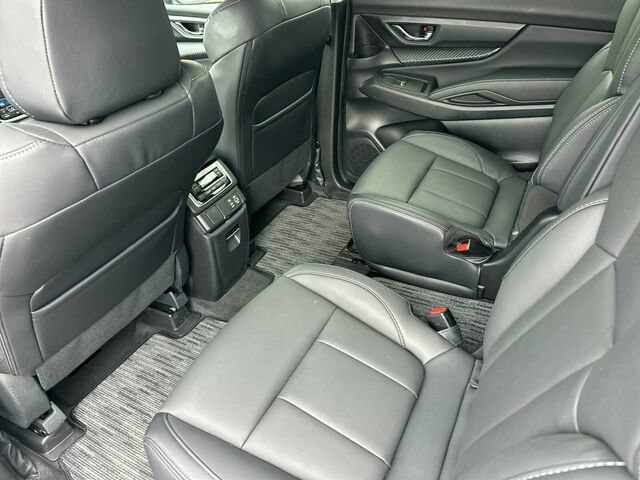 Certified 2026 Subaru Ascent Premium AWD/4WD image 14