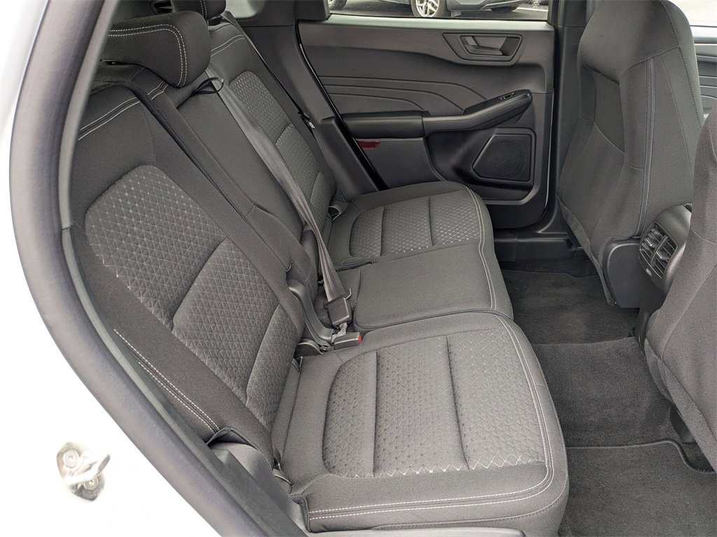 Used 2025 Ford Escape Active image 34
