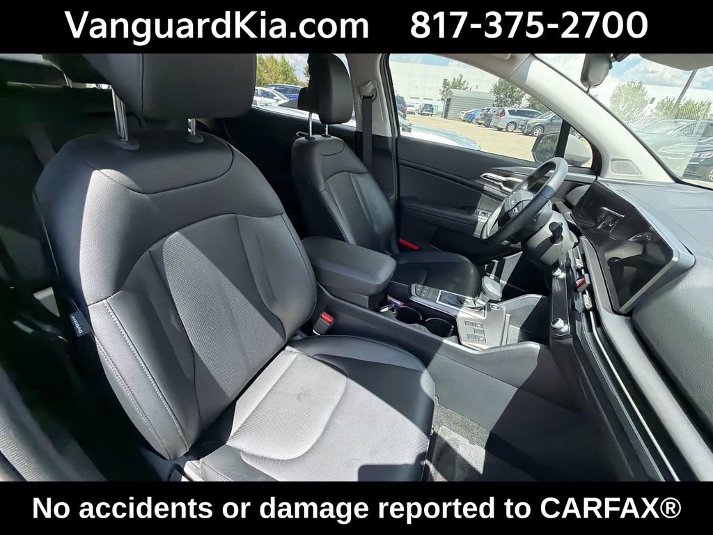 Certified 2026 Kia Sportage EX FWD image 27