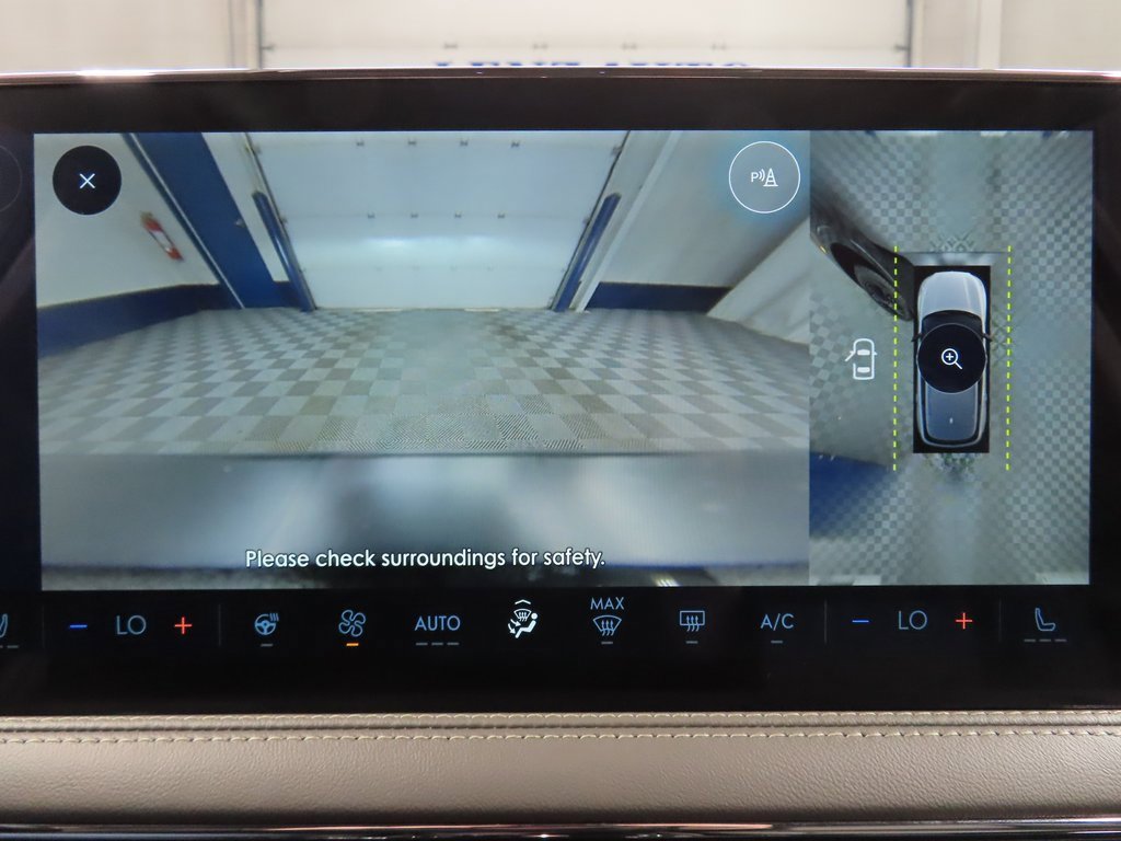 Used 2025 Lincoln Corsair Premiere w/ Jet Appearance Package image 20