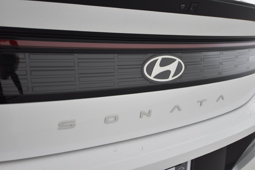 Used 2024 Hyundai Sonata SEL AWD/4WD image 35