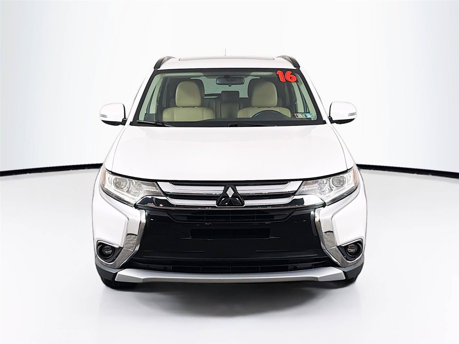 Used 2016 Mitsubishi Outlander SEL AWD/4WD image 6