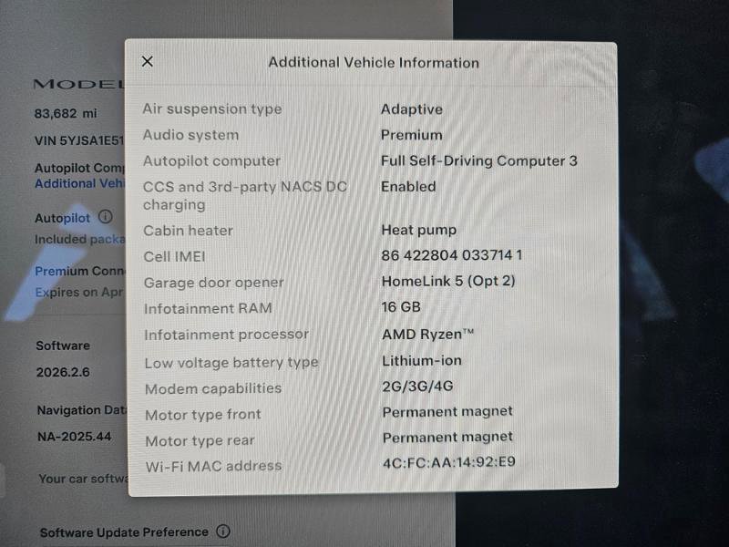 Used 2022 Tesla Model S AWD image 3