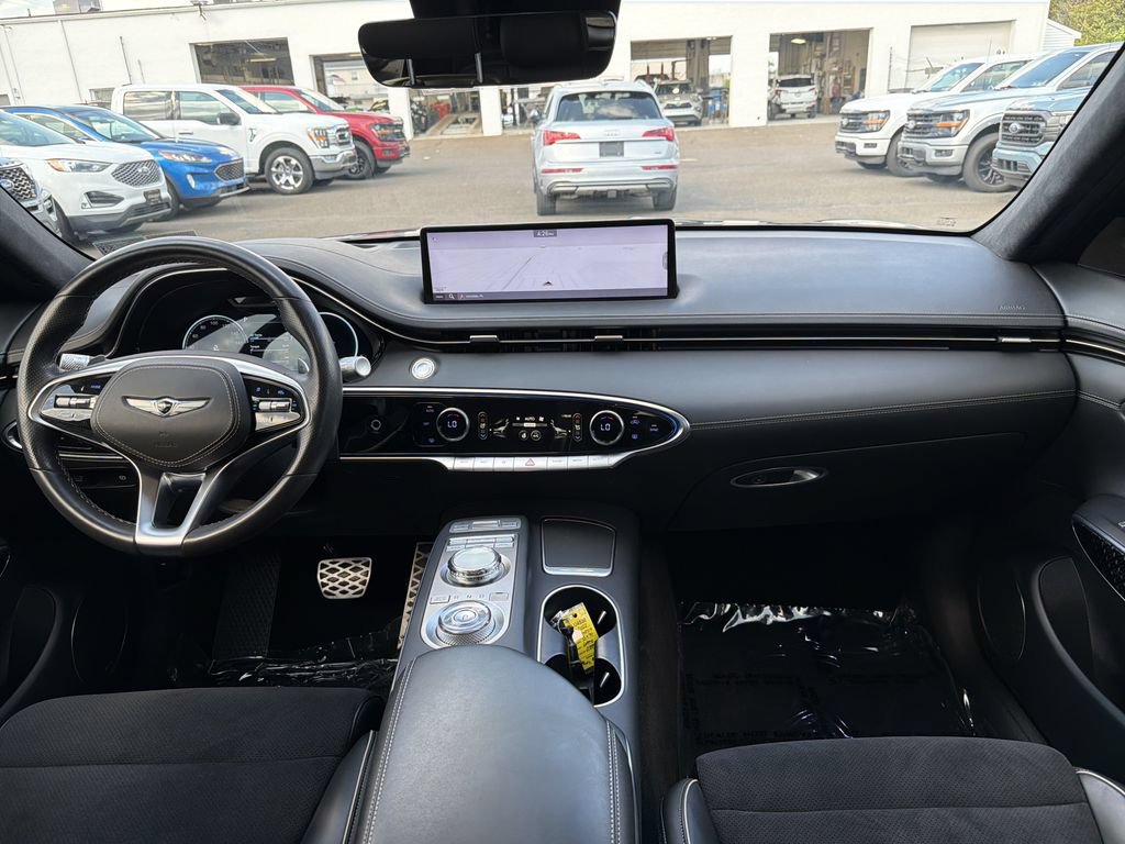 Used 2022 Genesis GV70 3.5T Sport w/ Sport Prestige Package AWD/4WD image 18