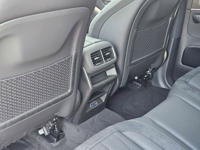 New 2025 Mercedes-Benz GLE 53 AMG 4MATIC Coupe image 24