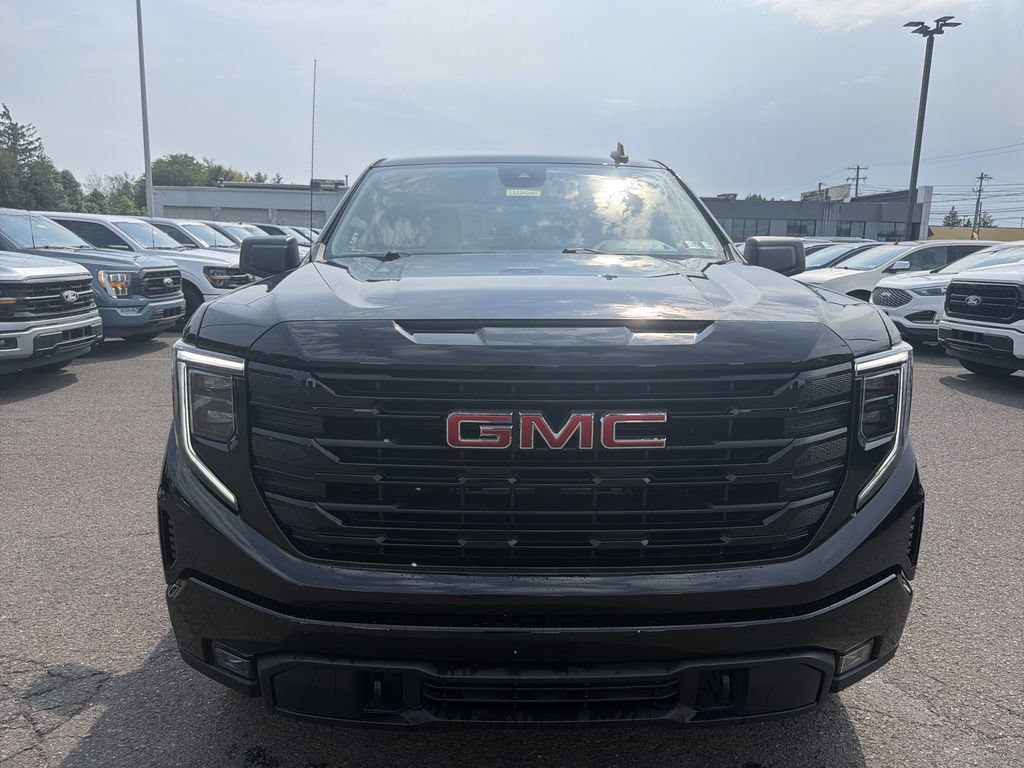 Used 2024 GMC Sierra 1500 Elevation AWD/4WD image 8
