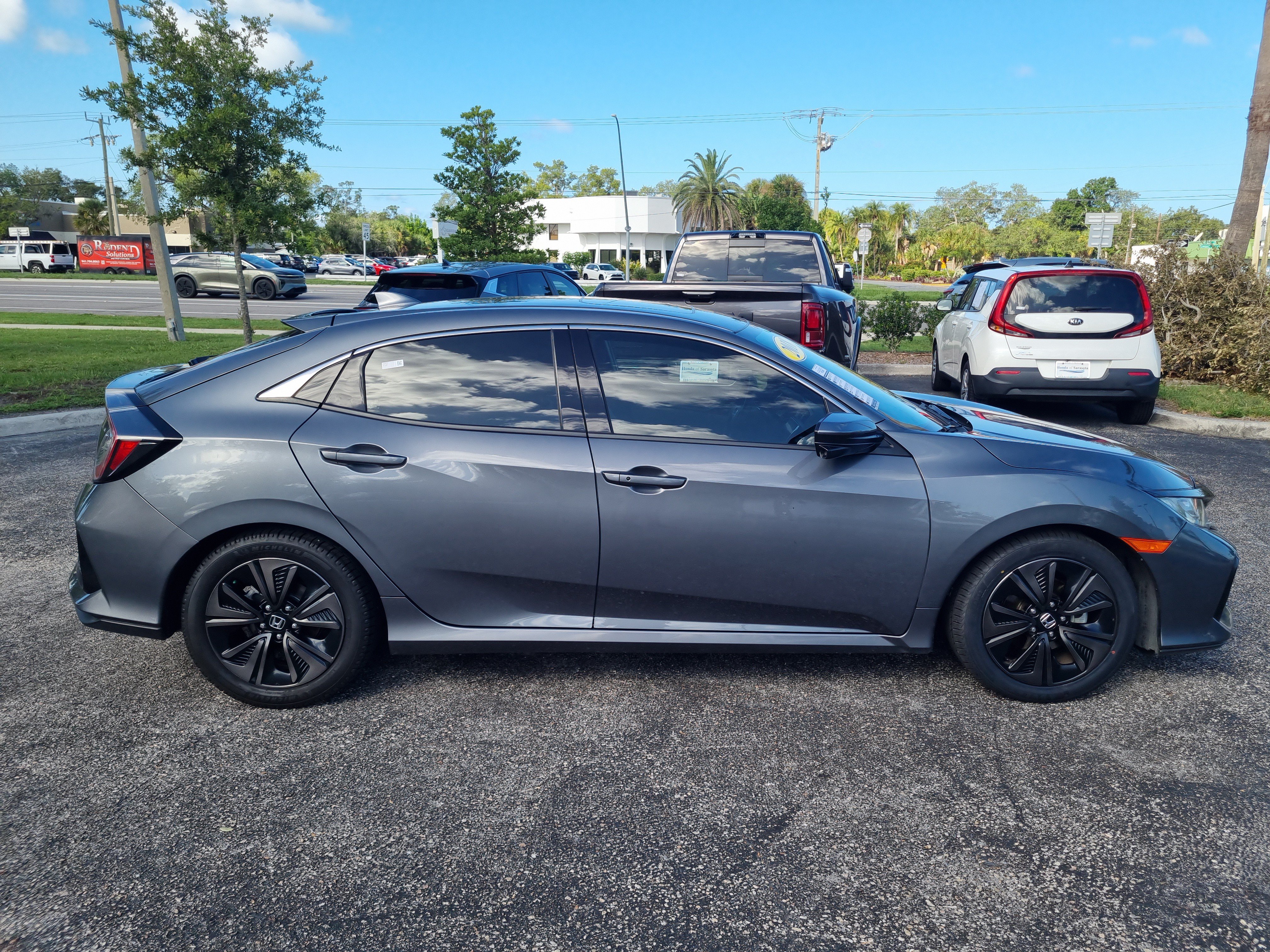 Used 2018 Honda Civic EX image 8