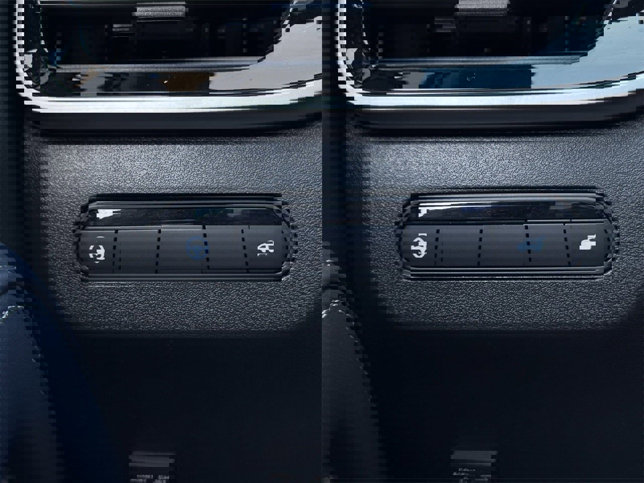 New 2026 INFINITI QX60 Sport image 24