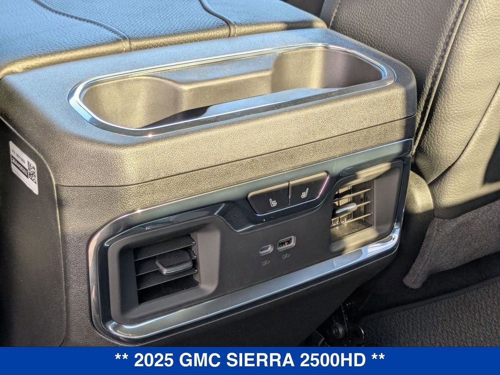 New 2025 GMC Sierra 2500 Denali w/ Denali Reserve Package image 31