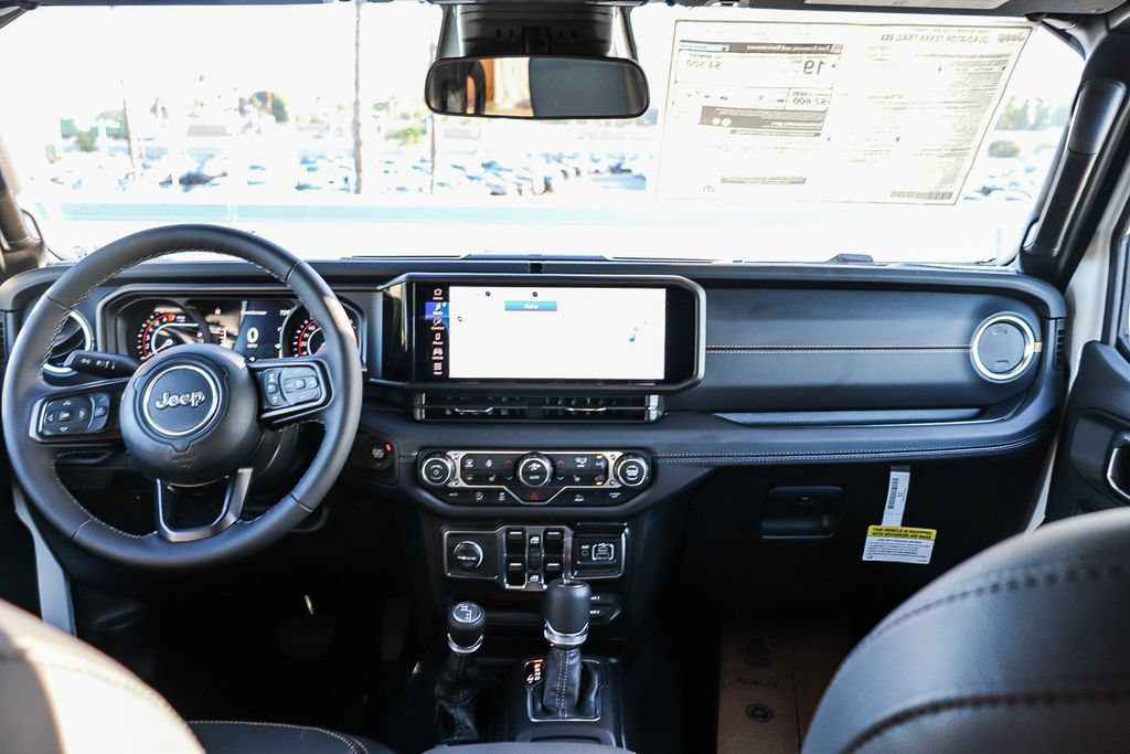 New 2026 Jeep Gladiator Sport AWD/4WD image 15