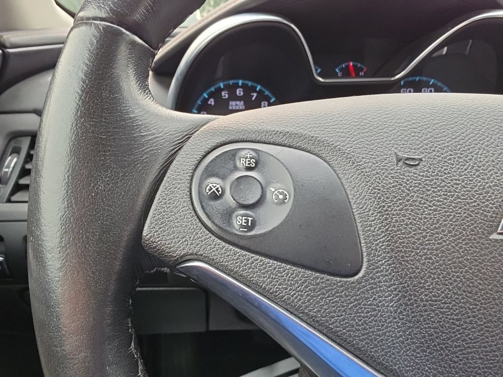 Certified 2015 Chevrolet Impala LT FWD image 10
