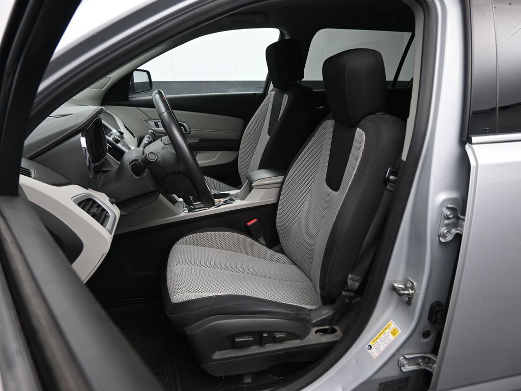Used 2015 GMC Terrain SLE image 19