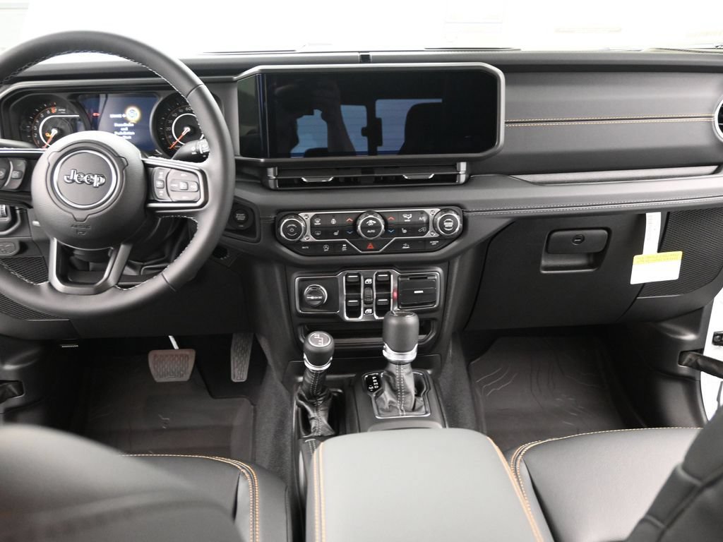 New 2026 Jeep Gladiator Mojave AWD/4WD image 24