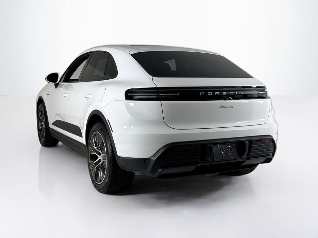 Certified 2025 Porsche Macan Electric RWD image 3