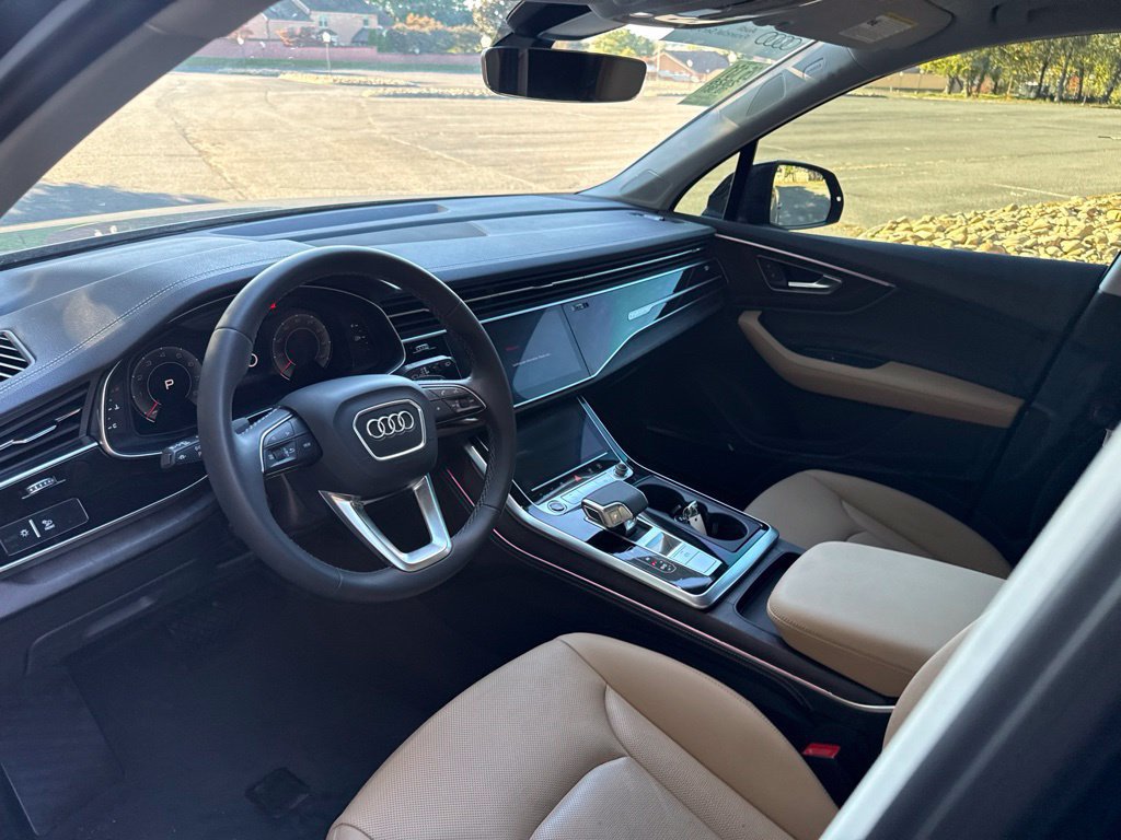 Used 2026 Audi Q7 3.0T Premium Plus w/ Premium Plus Package AWD/4WD image 11