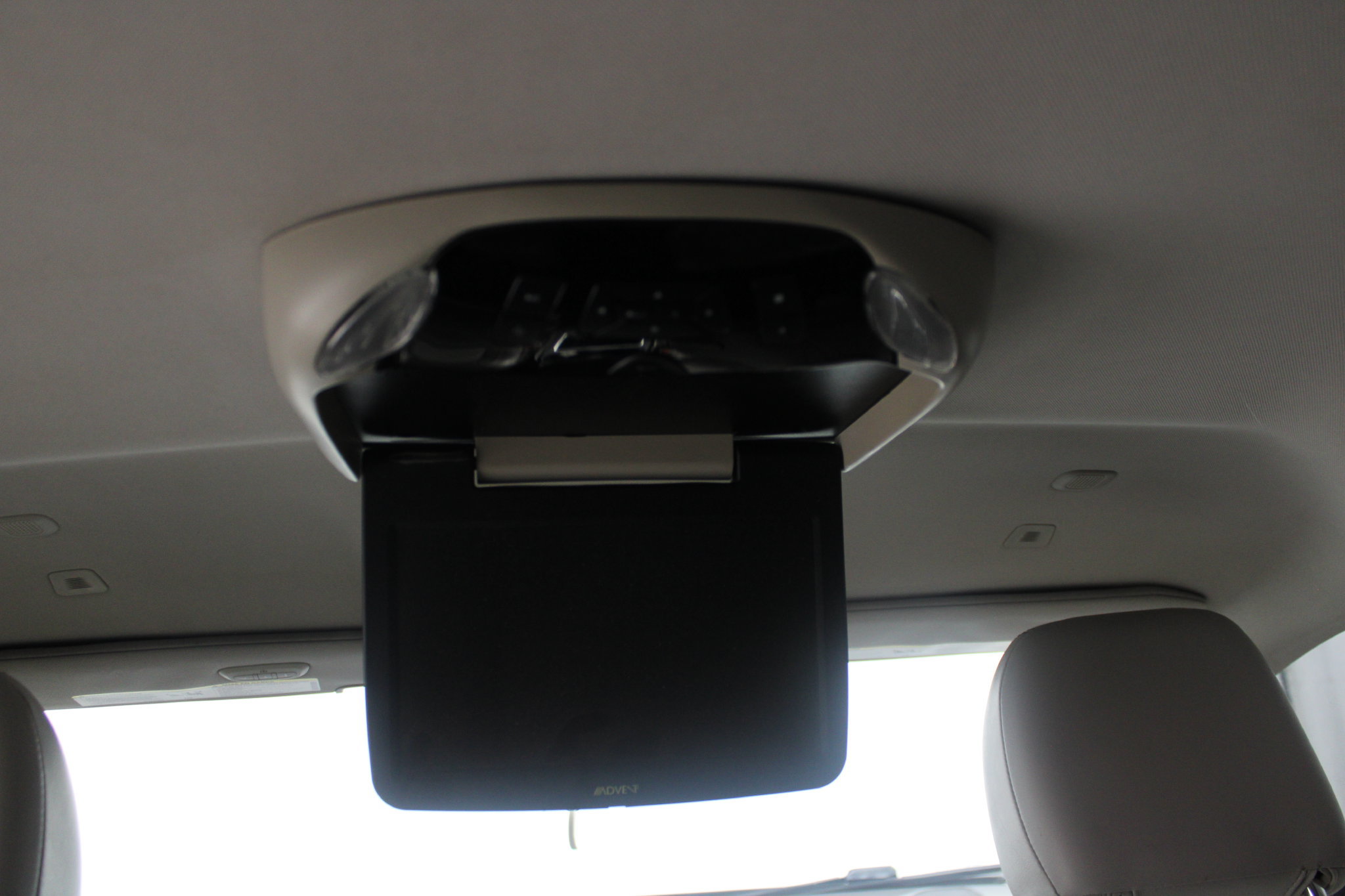 Used 2019 Chrysler Pacifica Limited FWD image 18