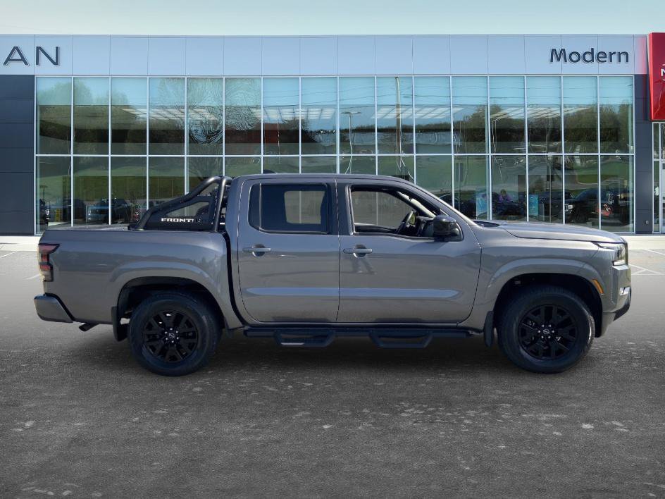 Certified 2023 Nissan Frontier SV w/ Midnight Edition Package AWD/4WD image 4