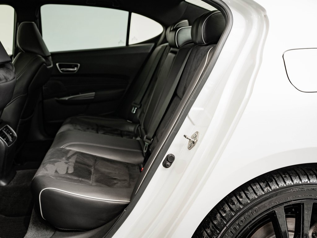 Certified 2018 Acura TLX V6 w/ Technology & A-SPEC Pkg image 37