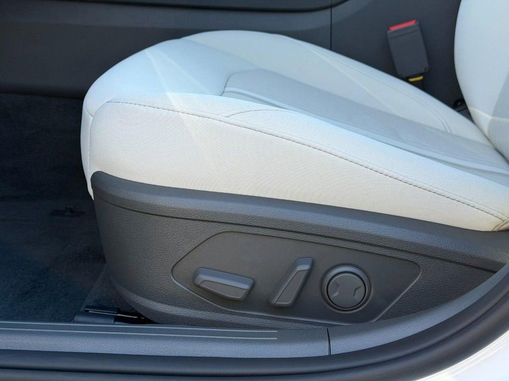 New 2026 Hyundai Sonata SEL FWD image 9