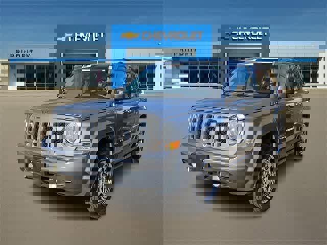 Used 2015 Jeep Patriot Sport w/ Power Value Group image 1