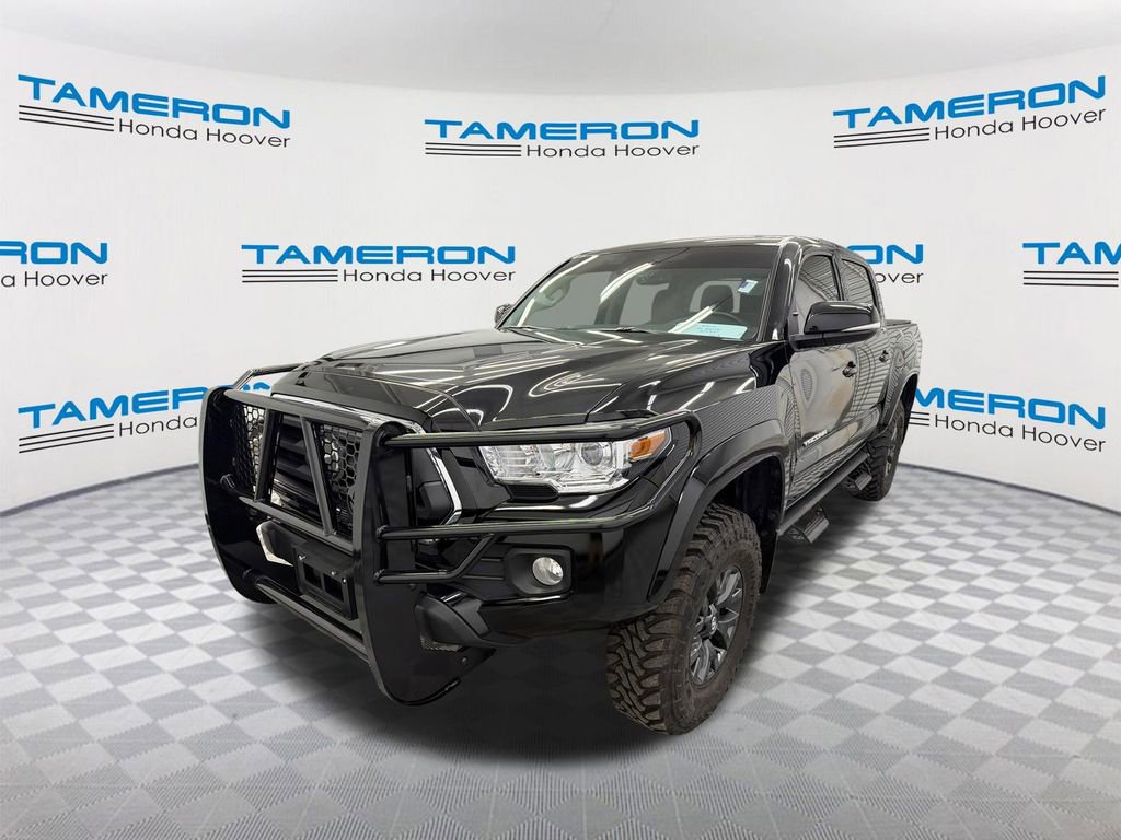 Used 2023 Toyota Tacoma SR5 w/ Technology Package AWD/4WD image 1