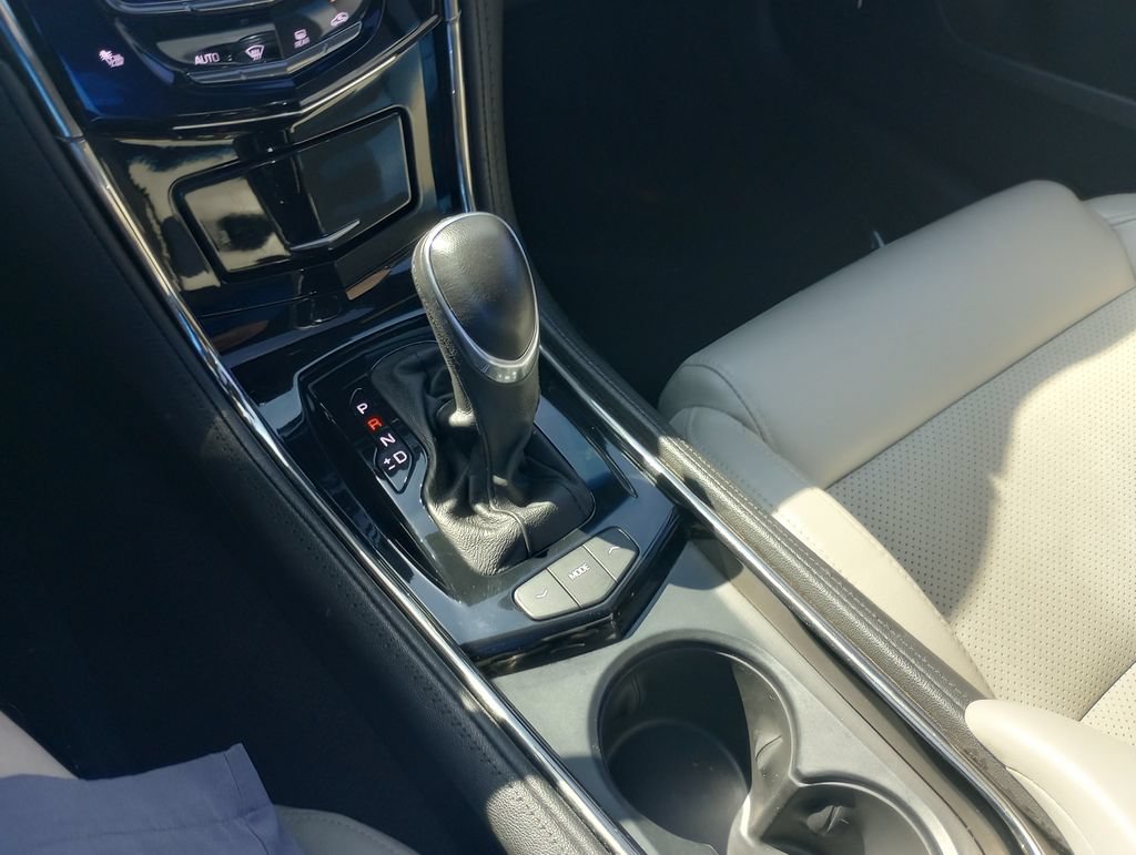Used 2017 Cadillac ATS V w/ Luxury Package RWD image 31