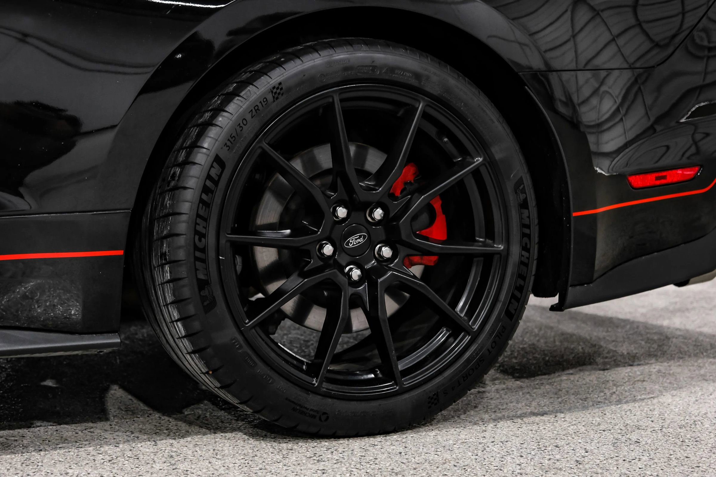 Used 2021 Ford Mustang Mach 1 w/ Mach 1 Handling Package RWD image 60